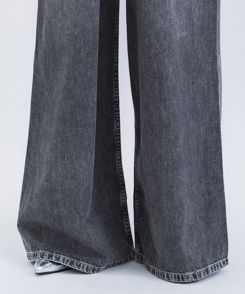JOHN LAWRENCE SULLIVAN（ジョンローレンスサリバン）の「【JOHN LAWRENCE SULLIVAN/ジョンローレンスサリバン】WASHED DENIM WIDE PANTS (SHORT LENGTH)（デニムパンツ・レディース・ブラック・S/XS）」の9枚目の写真