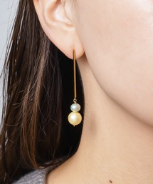 Enasoluna（エナソルーナ）の「enasoluna Pale color pearl earrings