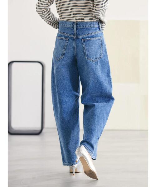 AMERICAN HOLIC(アメリカンホリック)の「コクーンワイドデニム(デニムパンツ・レディース・ライトインディゴブルー・XS/L/S/M)」の4枚目の写真