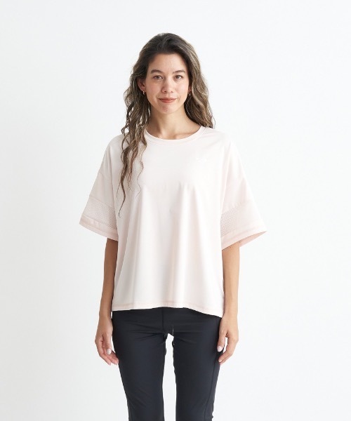 ROXY(ロキシー)の「SIMPLY CALM TEE/ロキシー速乾UVカット付きリラックスフィットドロップショルダーフィットカットソー(Tシャツ/カットソー・レディース・ピンク/ホワイト/グレー・LARGE/MEDIUM/SMALL)」の4枚目の写真