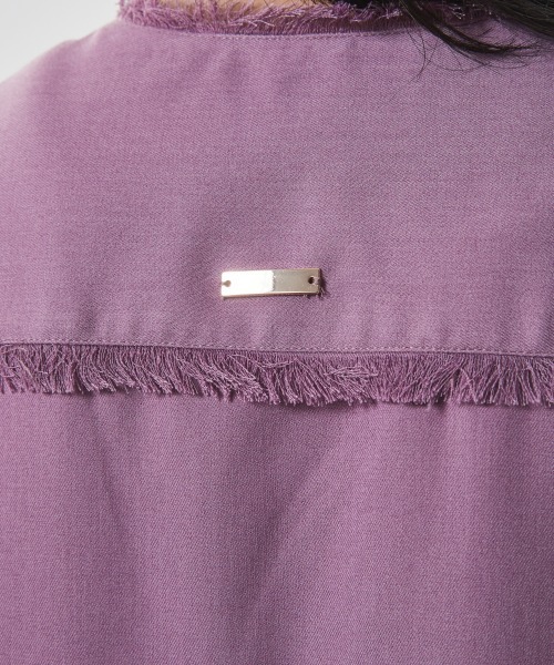 CHIC STYLE(シックスタイル)の「<大きいサイズ>深Vネックストレートロングワンピース シックスタイル(ワンピース・レディース・パープル系/ブラック・L/LL/3L/4L/5L)」の7枚目の写真