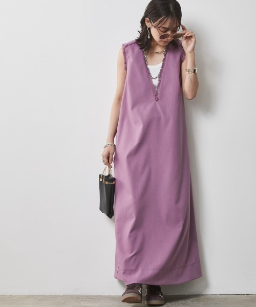 CHIC STYLE(シックスタイル)の「<大きいサイズ>深Vネックストレートロングワンピース シックスタイル(ワンピース・レディース・パープル系/ブラック・L/LL/3L/4L/5L)」の13枚目の写真