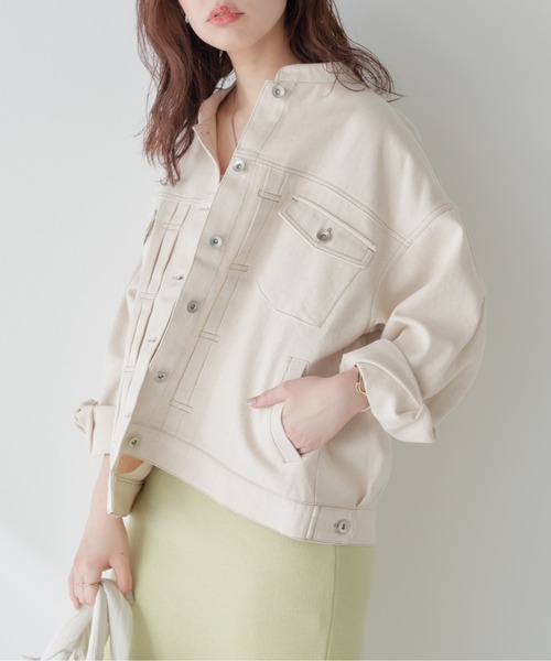 natural couture（ナチュラルクチュール）の「ピンタックデザインバンドカラーGジャン（デニムジャケット・レディース・アイボリー/インディゴブルー/ブルー・FREE）」の20枚目の写真