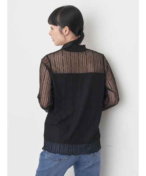 earth music&ecology(アースミュージックアンドエコロジー)の「レースドッキングプルオーバー(Tシャツ/カットソー・レディース・オフホワイト/ブラック/ライトグレー/ミント・S/M)」の9枚目の写真