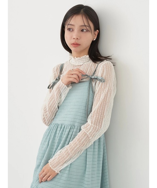 earth music&ecology(アースミュージックアンドエコロジー)の「レースドッキングプルオーバー(Tシャツ/カットソー・レディース・オフホワイト/ブラック/ライトグレー/ミント・S/M)」の6枚目の写真