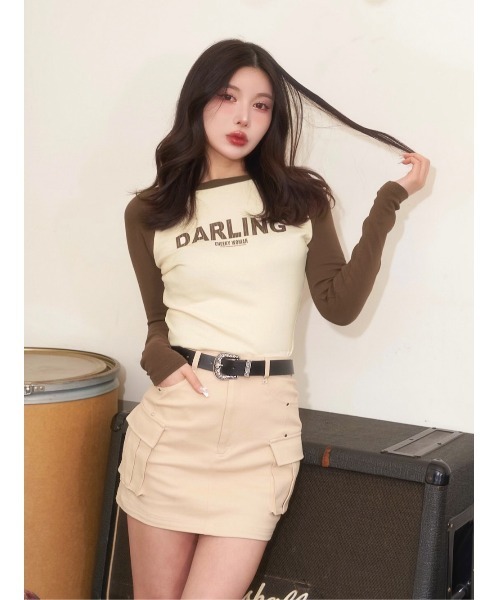 Darich（ダーリッチ）の「ラグランスリーブグラフィックロングTシャツ（Tシャツ/カットソー・レディース・ブラック/ブラウン・FREE）」の2枚目の写真
