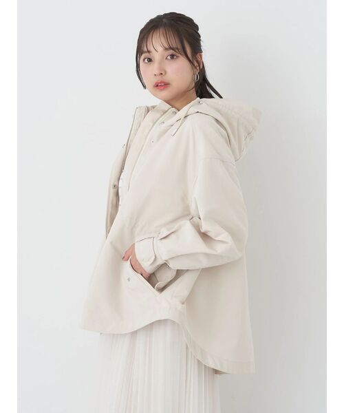 earth music&ecology(アースミュージックアンドエコロジー)の「マウンテンパーカー(マウンテンパーカー・レディース・ホワイト系その他2/カーキ/ネイビー/ベージュ・FREE)」の11枚目の写真