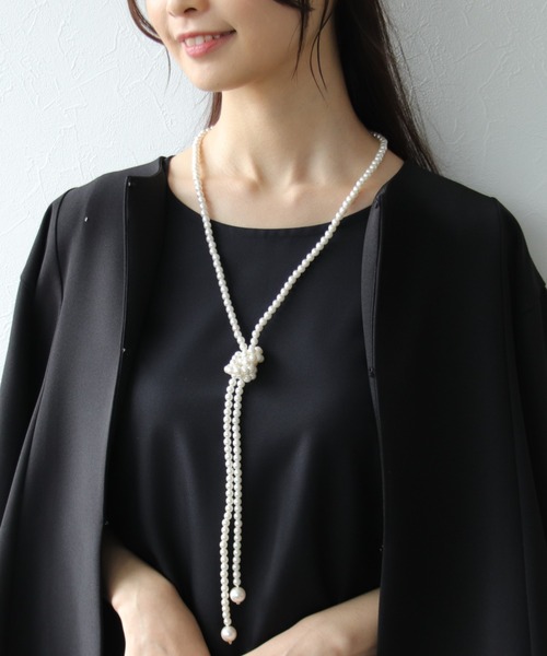 Three Four Time（ｽﾘｰﾌｫｰﾀｲﾑ）の「ムスビパールネックレス【結婚式/フォーマル/入卒/デイリー】（ネックレス・レディース・アイボリー・FREE）」の2枚目の写真