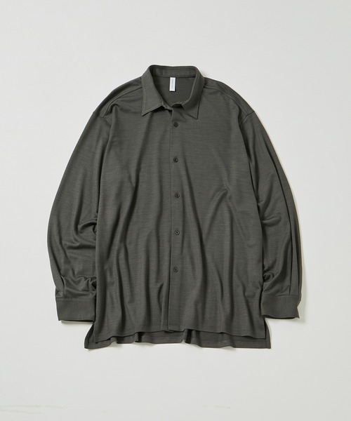 ADAM ET ROPE'（アダムエロペ）の「ウール天竺 レギュラーカラー カットシャツ / ロングシーズン着用可能（シャツ/ブラウス・メンズ・チャコールグレー/オフホワイト/ブラック・L/M）」の8枚目の写真