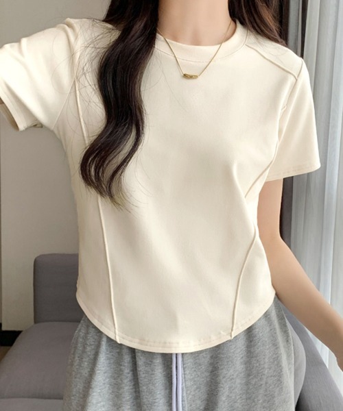 Miniministore(ミニミニストア)の「無地 Tシャツ クルーネック レディース(Tシャツ/カットソー・レディース・ブラック/ライトベージュ/ホワイト/ダークベージュ/ダークグレー・FREE)」の4枚目の写真