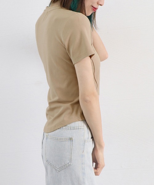 Miniministore(ミニミニストア)の「無地 Tシャツ クルーネック レディース(Tシャツ/カットソー・レディース・ブラック/ライトベージュ/ホワイト/ダークベージュ/ダークグレー・FREE)」の20枚目の写真