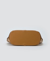 PELLICO（ペリーコ）の「ANELLI HANDLES 2 バッグ CAMEL