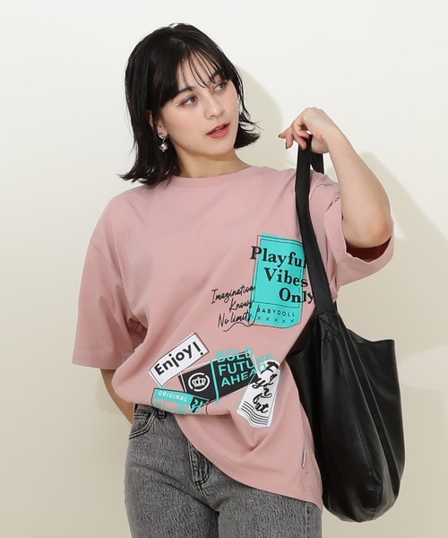 BABYDOLL(ベビードール)の「ステッカー Tシャツ 9257A(Tシャツ/カットソー・レディース・ピンク/ホワイト・L/M)」の2枚目の写真