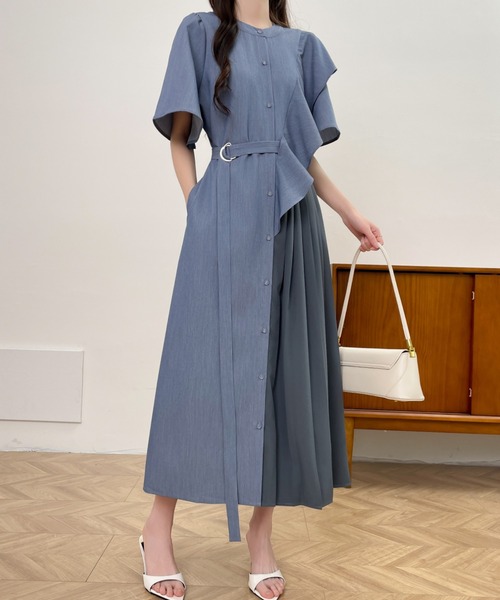 ECLIN(エクラン)の「アシメフリル異素材プリーツ切替シャツワンピース(ワンピース・レディース・ブルー/チャコールグレー/ベージュ・L/M)」の9枚目の写真