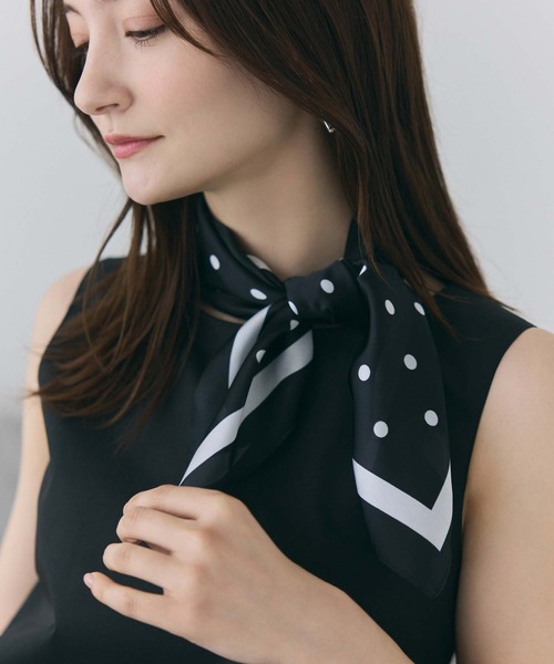 fifth（フィフス）の「ドット柄スカーフ（バンダナ/スカーフ・レディース・ブラック/ホワイト・FREE）」の2枚目の写真