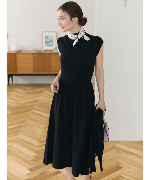 fifth（フィフス）の「ドット柄スカーフ（バンダナ/スカーフ・レディース・ブラック/ホワイト・FREE）」の4枚目の写真