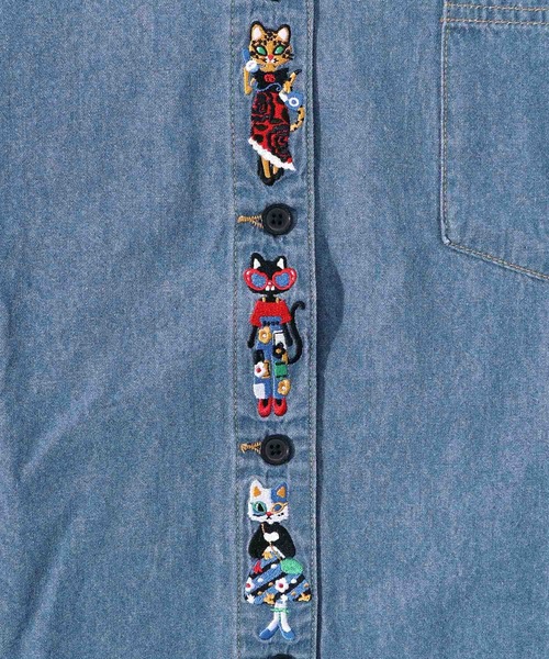 ScoLar（スカラー）の「141678：おしゃれネコ刺繍デニムシャツ（シャツ
