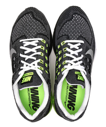 ナイキ　エアズームストラクチャー18 グリーン NIKE（ナイキ）の「NIKE（ナイキ） エア ズームストラクチャー18
