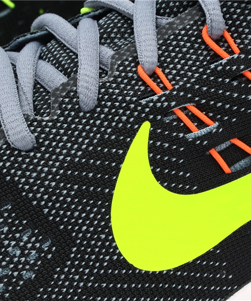 ナイキ　エアズームストラクチャー18 グリーン Nike ランニングシューズ グリーン/ブラック - メルカリ