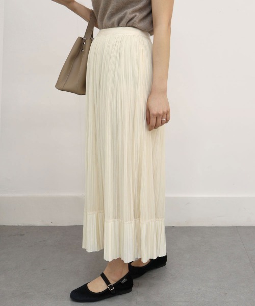 CEMONEMO（セモネモ）の「チュール サテン プリーツ スカート（スカート・レディース・アイボリー/ブラック・FREE）」の12枚目の写真