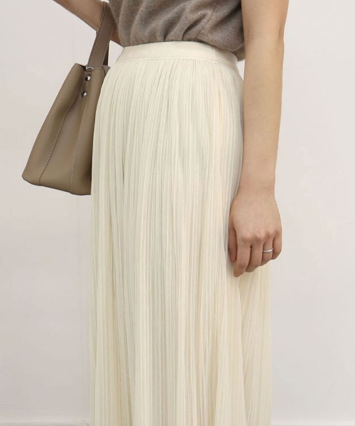 CEMONEMO（セモネモ）の「チュール サテン プリーツ スカート（スカート・レディース・アイボリー/ブラック・FREE）」の7枚目の写真