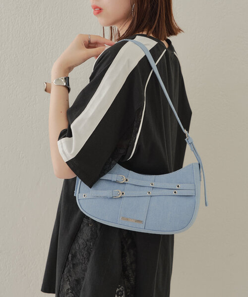 Chico（チコ）の「ムラレザーベルトショルダーバッグ（ショルダー