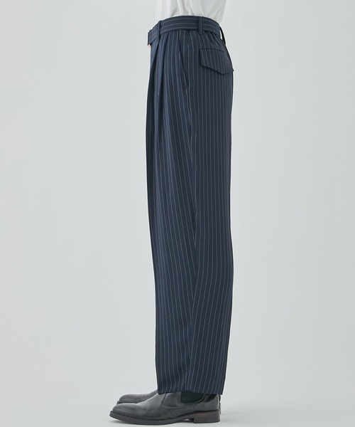 CULLNI（クルニ）の「STUDIOUS別注 WIDE STRAIGHT SLACKS STRIPE