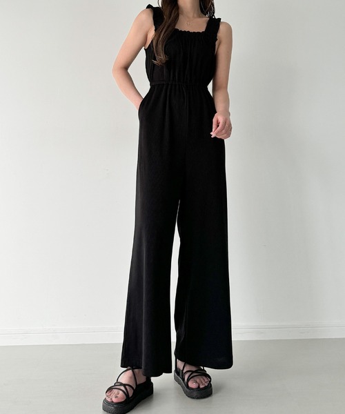 JUNOAH(ジュノア)の「肩フリルリブオールインワン(つなぎ/オールインワン・レディース・ブラック/アイボリー/チャコール・MEDIUM/LARGE/X-LARGE)」の8枚目の写真