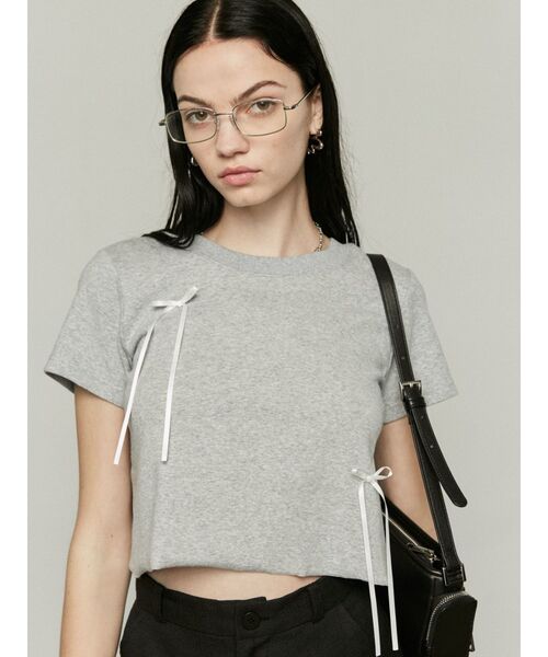 EMODA（エモダ）の「ポイントリボンTシャツ（Tシャツ/カットソー・レディース・ホワイト/ブラック/ブルー/グリーン/グレー・FREE）」の18枚目の写真