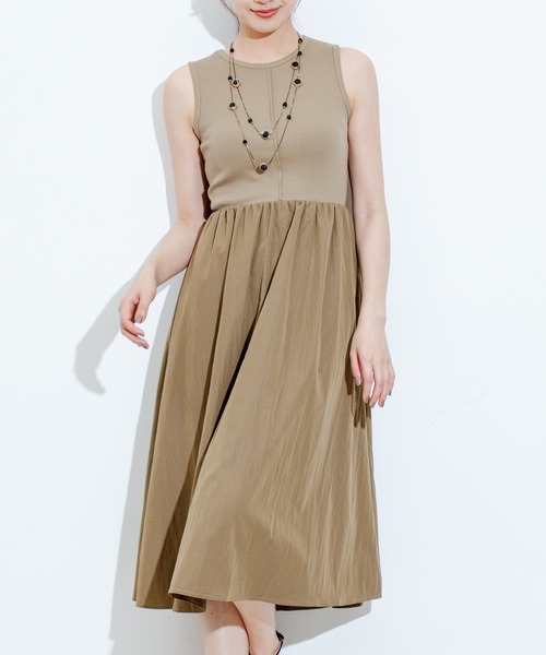 Jayro（ジャイロ）の「ノースリーブワンピース（ワンピース・レディース・カーキ/イエロー/ブラック/ホワイト・FREE）」の4枚目の写真