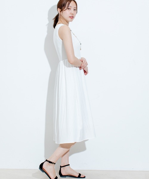 Jayro（ジャイロ）の「ノースリーブワンピース（ワンピース・レディース・カーキ/イエロー/ブラック/ホワイト・FREE）」の8枚目の写真