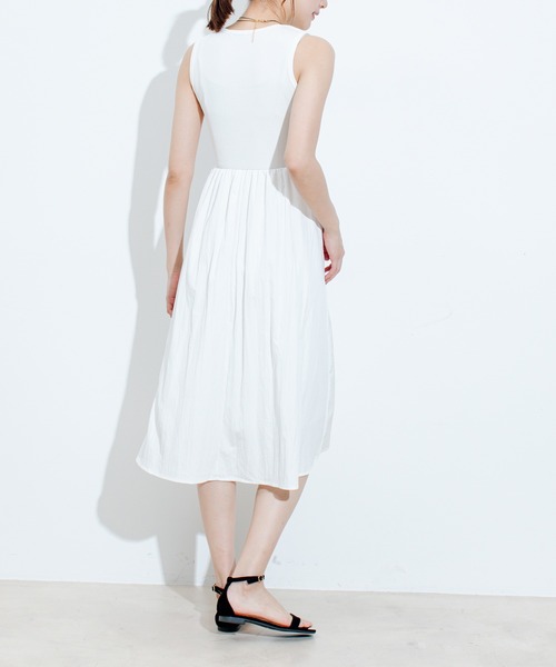 Jayro（ジャイロ）の「ノースリーブワンピース（ワンピース・レディース・カーキ/イエロー/ブラック/ホワイト・FREE）」の9枚目の写真