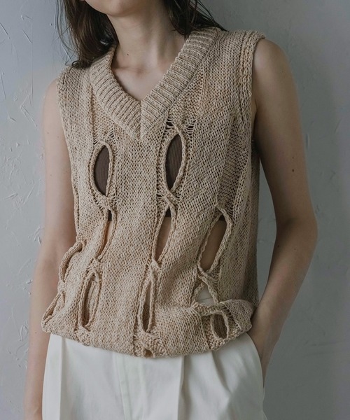 セール】【MINERTE】hole knit vest / 穴あきVネックニットベスト