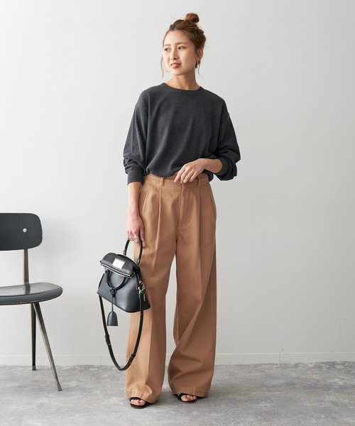 Spick & Span(スピックアンドスパン)の「LOT/SMPL-010 REGULAR LS(Tシャツ/カットソー・レディース・ホワイト/チャコールグレー/ライトグレー・FREE)」の4枚目の写真