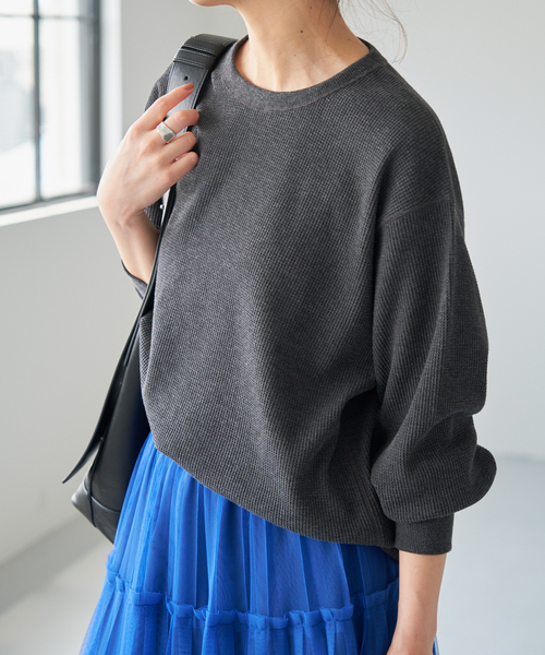 Spick & Span(スピックアンドスパン)の「LOT/SMPL-010 REGULAR LS(Tシャツ/カットソー・レディース・ホワイト/チャコールグレー/ライトグレー・FREE)」の16枚目の写真