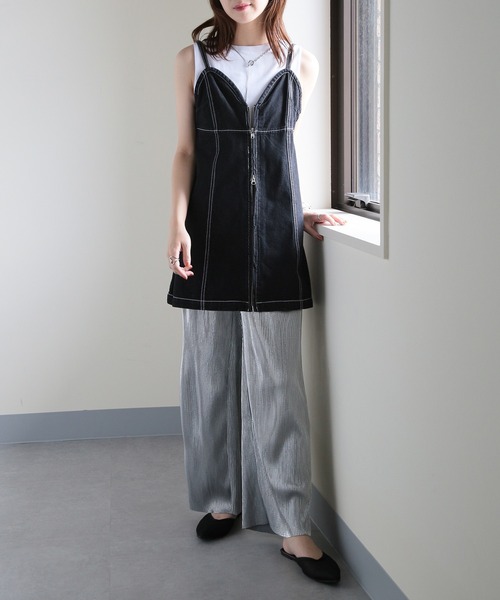MAISON BREEZE（メゾンブリーズ）の「【MAISON BREEZE】加工デニム フロントジップビスチェ 223-701-3215 DTK（ベスト・レディース・インディゴブルー/ブラック/ブルー/グレー・FREE）」の10枚目の写真