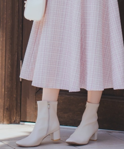 WILLSELECTION(ウィルセレクション)の「ショートブーツ(ブーツ・レディース・シルバー/ブラウン/ベージュ/ブラック・LARGE/MEDIUM)」の4枚目の写真