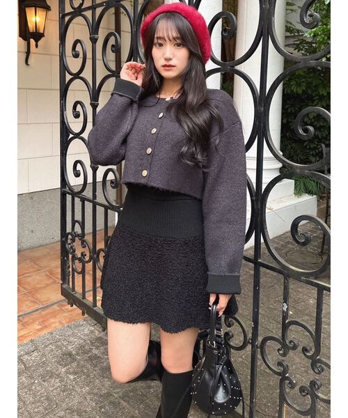 RESEXXY（リゼクシー）の「ゴールドボタンニットカーディガン（カーディガン/ボレロ・レディース・チャコールグレー/ホワイト/レッド・FREE）」の12枚目の写真