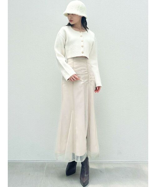 RESEXXY（リゼクシー）の「ゴールドボタンニットカーディガン（カーディガン/ボレロ・レディース・チャコールグレー/ホワイト/レッド・FREE）」の17枚目の写真