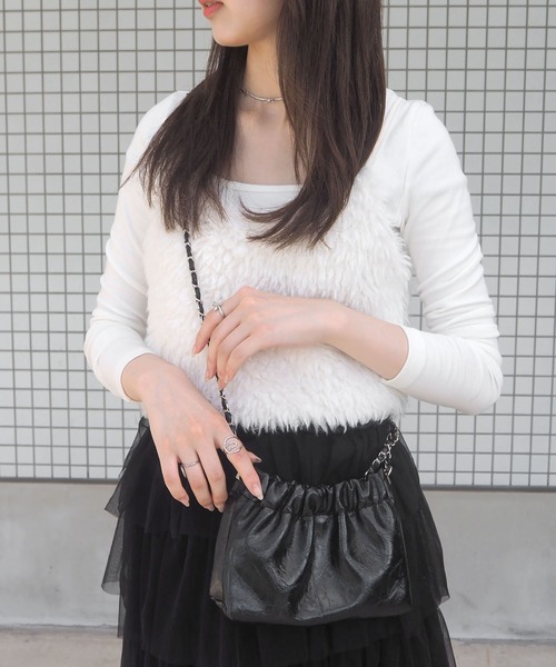 minia(ミニア)の「チェーンミニショルダー(ショルダーバッグ・レディース・ブラック/アイボリー/シルバー・FREE)」の10枚目の写真