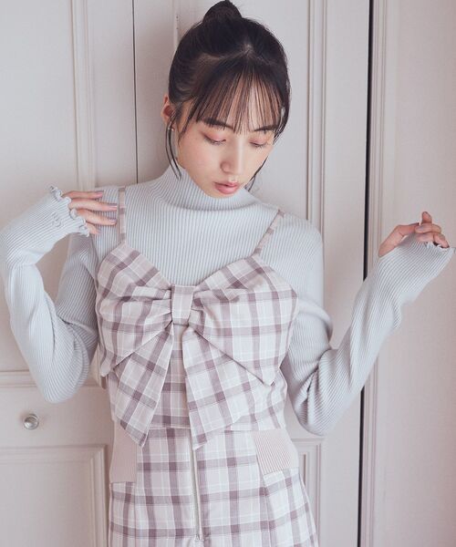 earth music&ecology（アースミュージックアンドエコロジー）の「袖口刺繍リブニットプルオーバー（ニット/セーター・レディース・アイボリー/ライトピンク/ライトベージュ/ライトブルー/ライトグレー/ライトグリーン・S/M）」の10枚目の写真