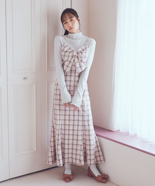 earth music&ecology（アースミュージックアンドエコロジー）の「袖口刺繍リブニットプルオーバー（ニット/セーター・レディース・アイボリー/ライトピンク/ライトベージュ/ライトブルー/ライトグレー/ライトグリーン・S/M）」の12枚目の写真