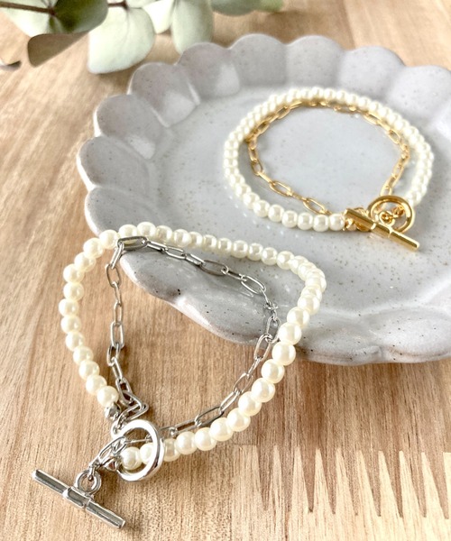 ciite'(シーテ)の「smallpearl chain layered bracelet / スモールパール×チェーンレイヤードブレスレット(ブレスレット・レディース・ゴールド/シルバー・FREE)」の15枚目の写真
