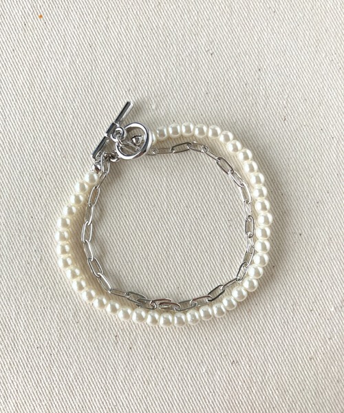 ciite'(シーテ)の「smallpearl chain layered bracelet / スモールパール×チェーンレイヤードブレスレット(ブレスレット・レディース・ゴールド/シルバー・FREE)」の13枚目の写真