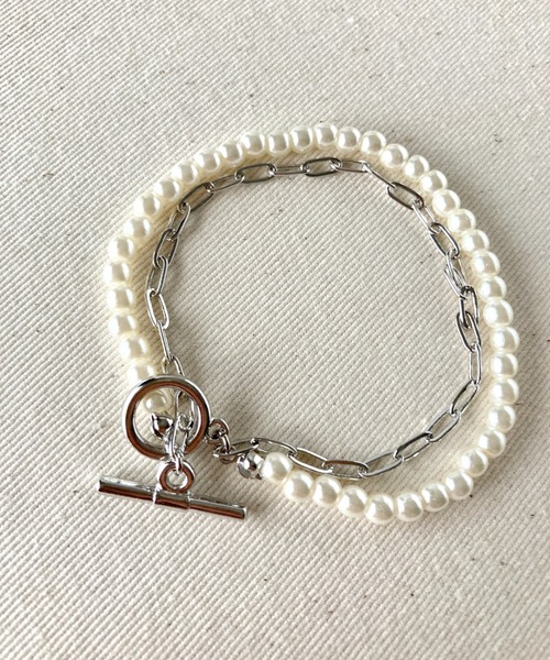ciite'(シーテ)の「smallpearl chain layered bracelet / スモールパール×チェーンレイヤードブレスレット(ブレスレット・レディース・ゴールド/シルバー・FREE)」の12枚目の写真
