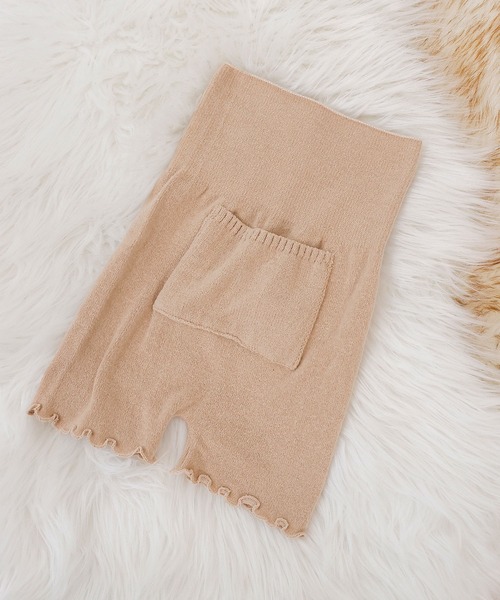 emesuelee（エメスーリー）の「カイロポケット付き腹巻きパンツ（その他ルームウェア・レディース・チャコールグレー/ライトグレー/ベージュ/アイボリー・フリー）」の4枚目の写真