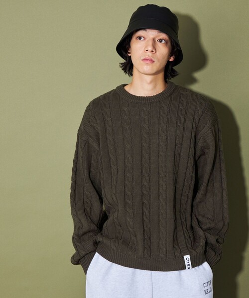 CITEN(シテン)の「<CITEN>エッセンシャルケーブルニット(ニット/セーター・メンズ・ダークグレー/ネイビー/ワインレッド/オフホワイト・M/L)」の3枚目の写真