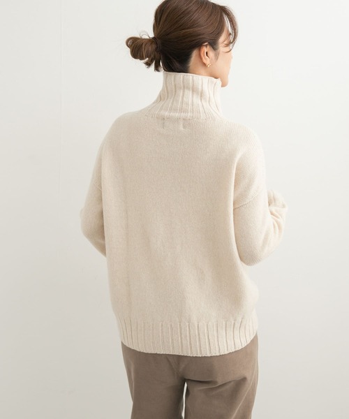 ISLAND TIDES（アイランドタイド）の「『別注』Island Tides×DOORS　タートルネック（ニット/セーター・レディース・ライトブラウン/グレー/アイボリー/ブルー・ONE）」の5枚目の写真