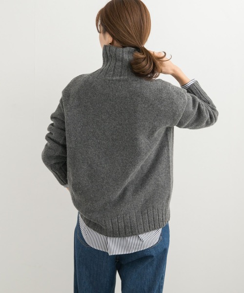 ISLAND TIDES（アイランドタイド）の「『別注』Island Tides×DOORS　タートルネック（ニット/セーター・レディース・ライトブラウン/グレー/アイボリー/ブルー・ONE）」の9枚目の写真