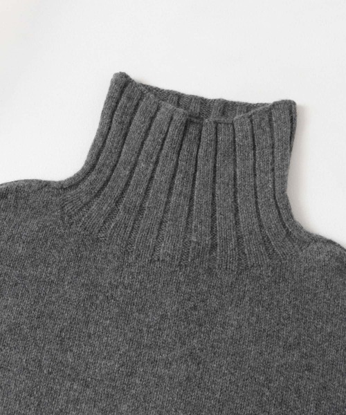 ISLAND TIDES（アイランドタイド）の「『別注』Island Tides×DOORS　タートルネック（ニット/セーター・レディース・ライトブラウン/グレー/アイボリー/ブルー・ONE）」の16枚目の写真